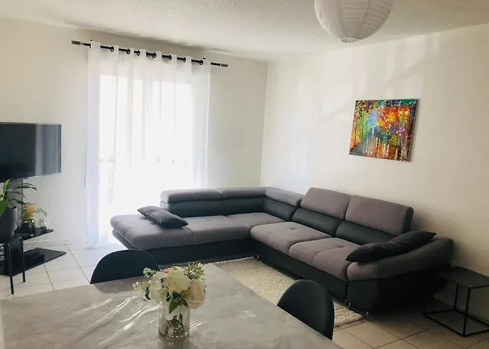 Appartement entier en résidence avec Piscine