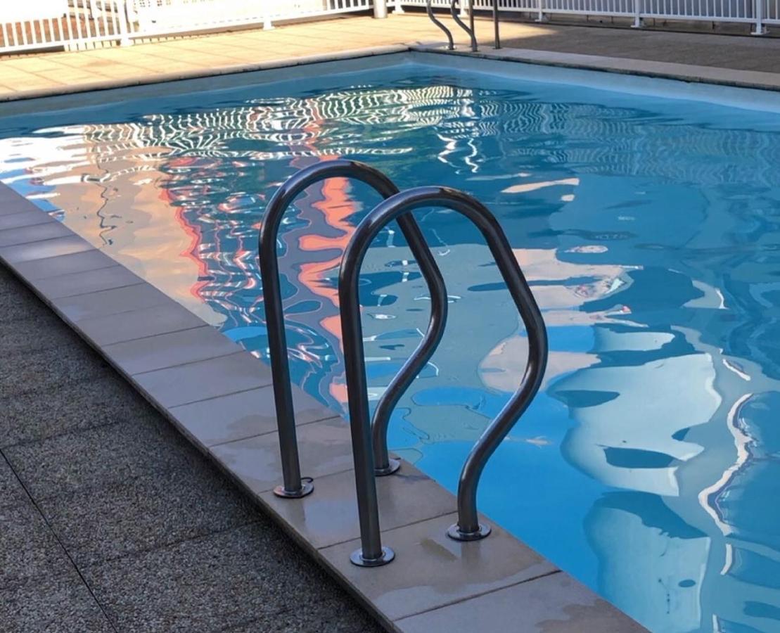 Entier En Résidence Avec Piscine